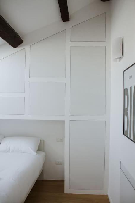 Duomo Modern Apartment *